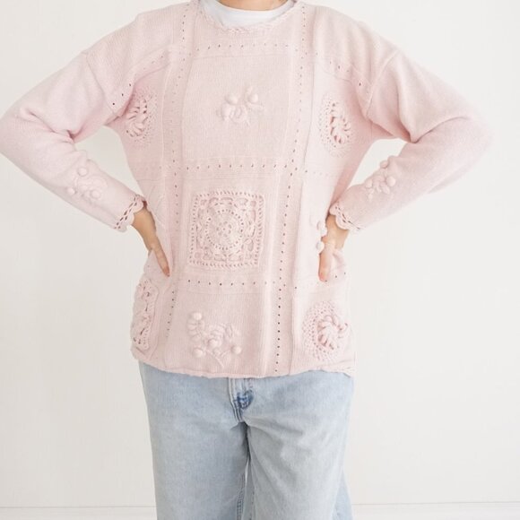 Sweaters - Vintage Exclusive Imports Pink Knit Embroidered Floral Pom Pom Crew Sweater M